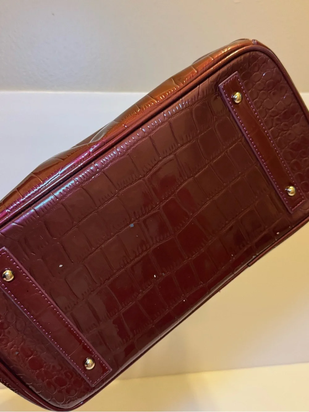 Women's Patent Croc Satchel Handbag in Deep Burgundy